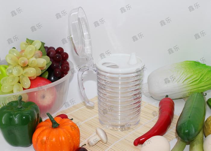 實用與美學并存 鑫樂新款塑料油壺，為您的廚房生活添彩